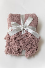 Load image into Gallery viewer, Luxe Featherweight Travel Wrap